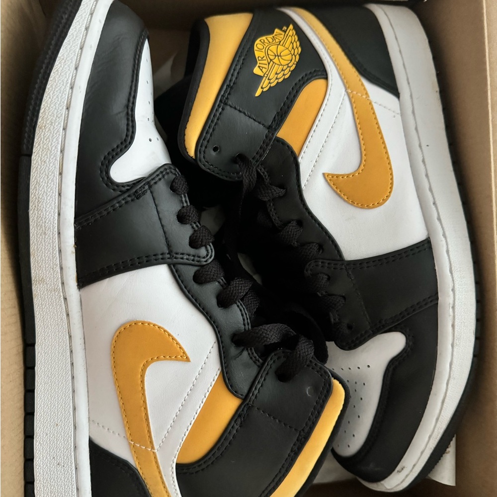 Retro 1 Mid